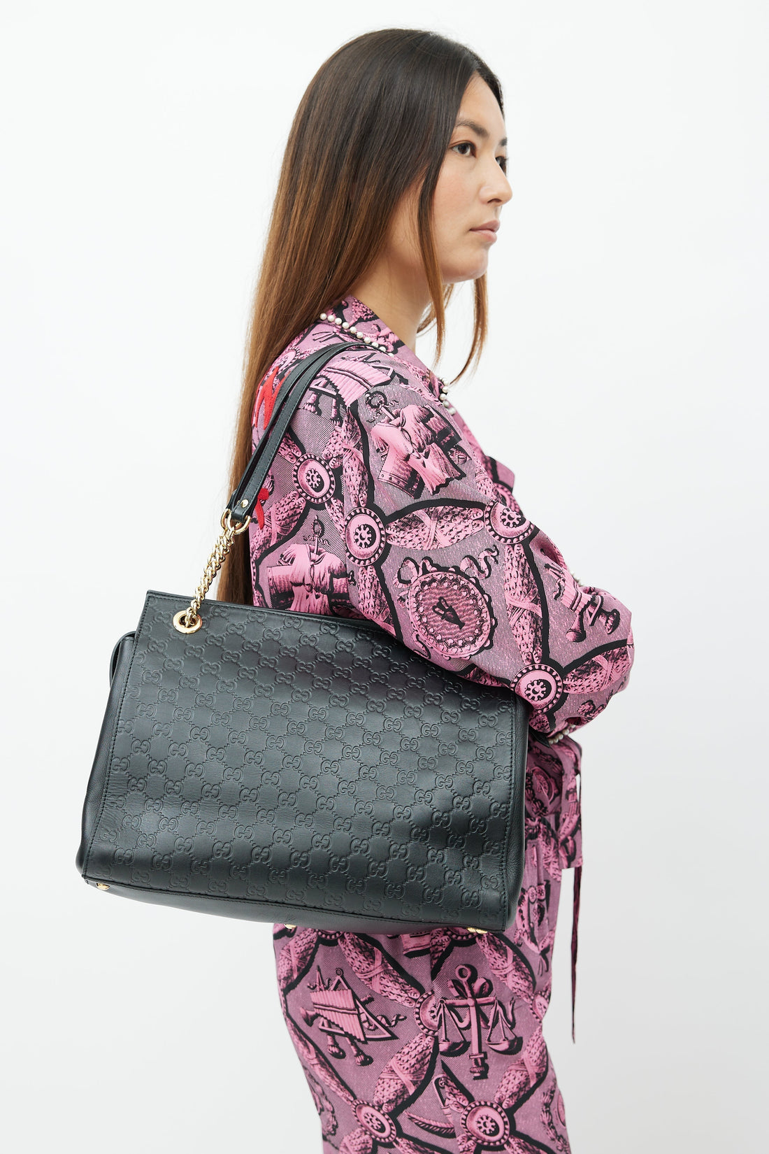 Black Signature Leather Guccissima Shoulder Bag