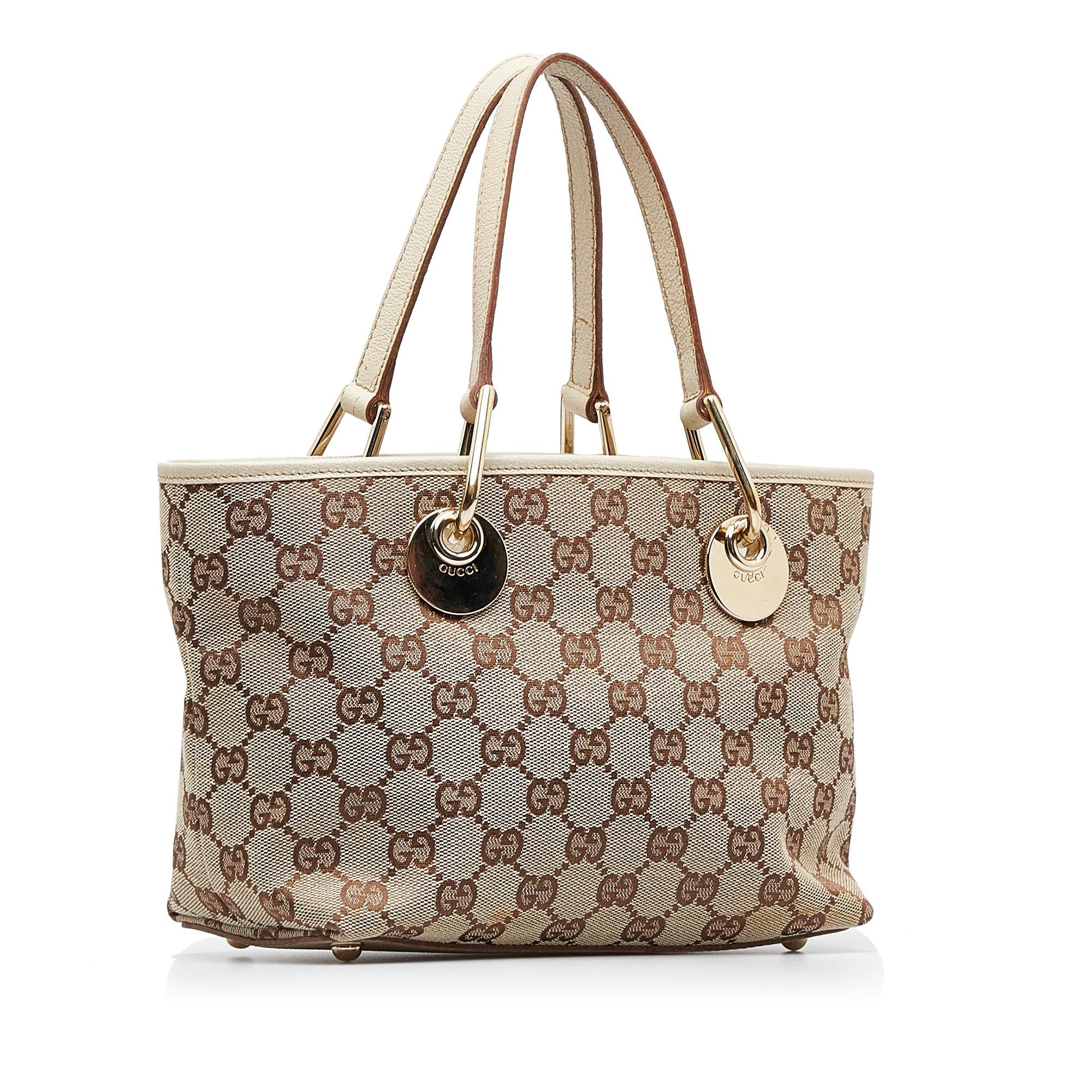 Gucci GG Canvas Eclipse Shoulder Bag (SHG-lWXVX7)