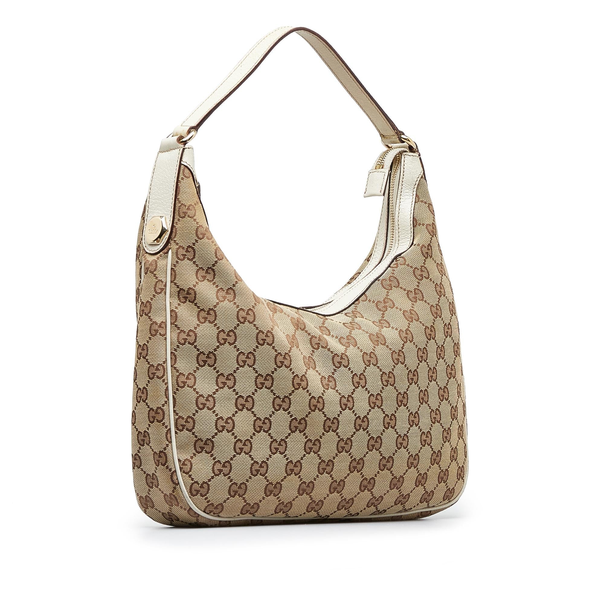 Gucci GG Canvas Shoulder Bag (SHG-bjoFh9)