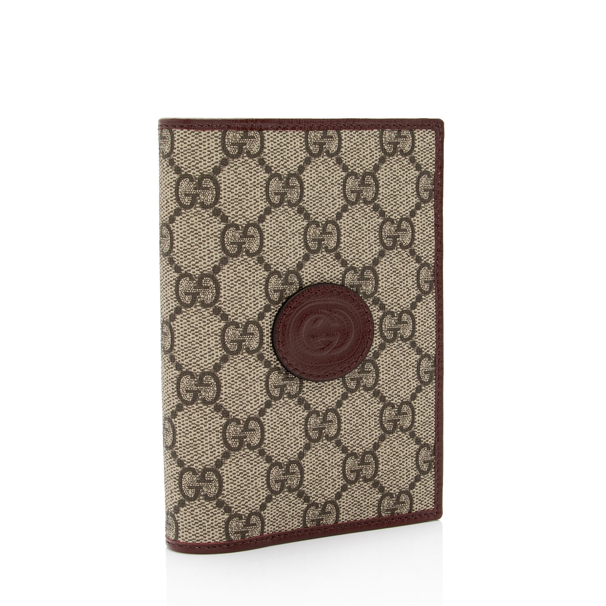 Gucci GG Supreme Interlocking G Passport Cover (SHF-mQsJIh)