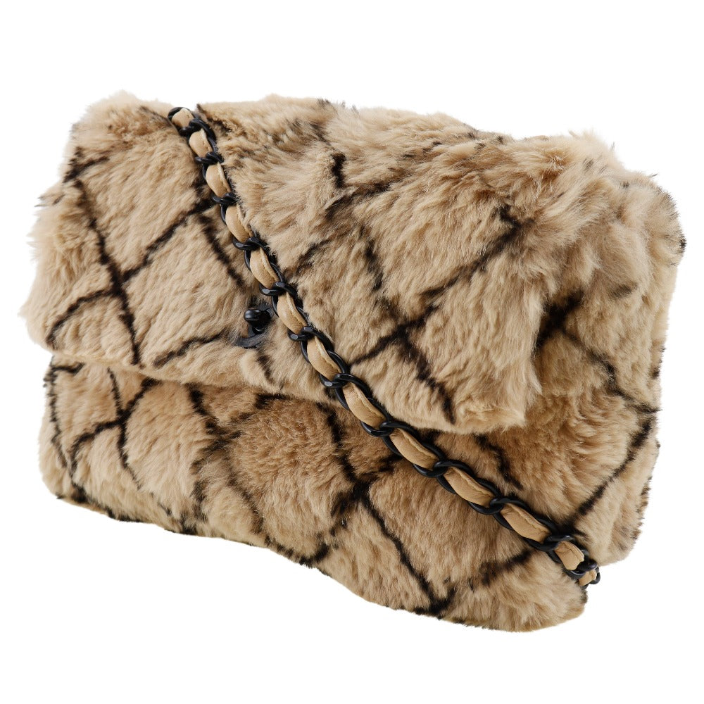 CHANEL Shoulder Bag Fur, Leather beige Matrasse ChainShoulder