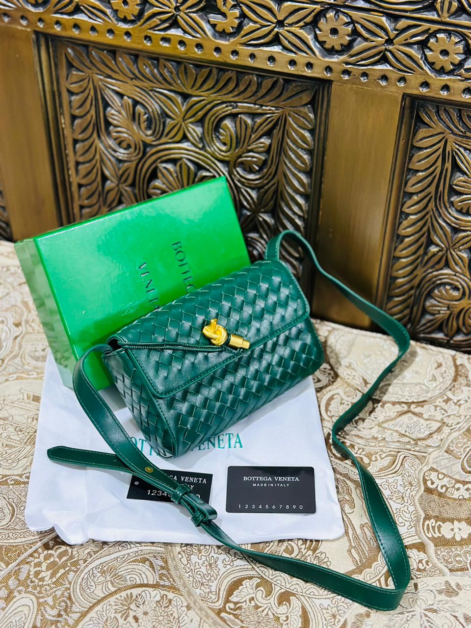 Bottega Veneta Woven Andiamo Crossbody Bag  Premium Quality (Green)