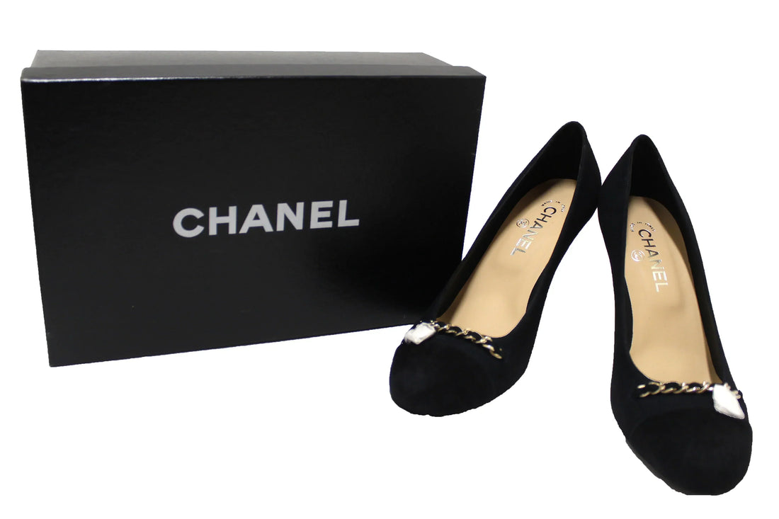 NEW Chanel Black Navy Blue Suede Cap Toe Chain CC Pumps Size 40.5