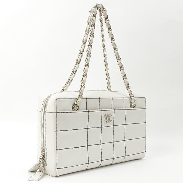Chanel Around 2002 Made Chocolate Bar Stitch Cc Mark Plate Chain Bag White