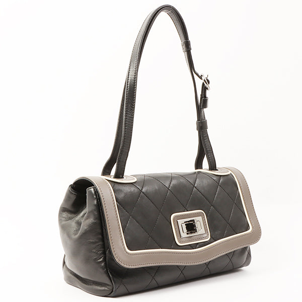 Chanel 2007 Made Bicolor Design 2.55 Shoulder Bag Grey/White