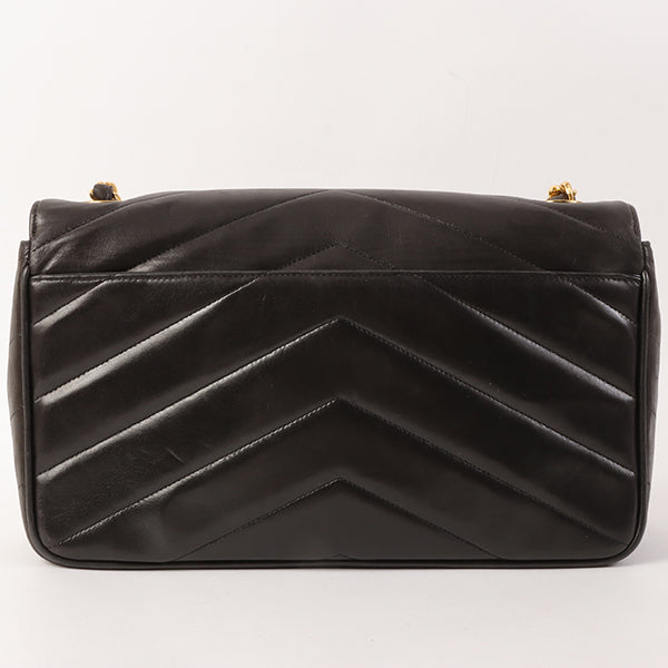 CHANEL Around 1995 Made Chevron Stitch V Flap Turn-Lock Chain Bag Black