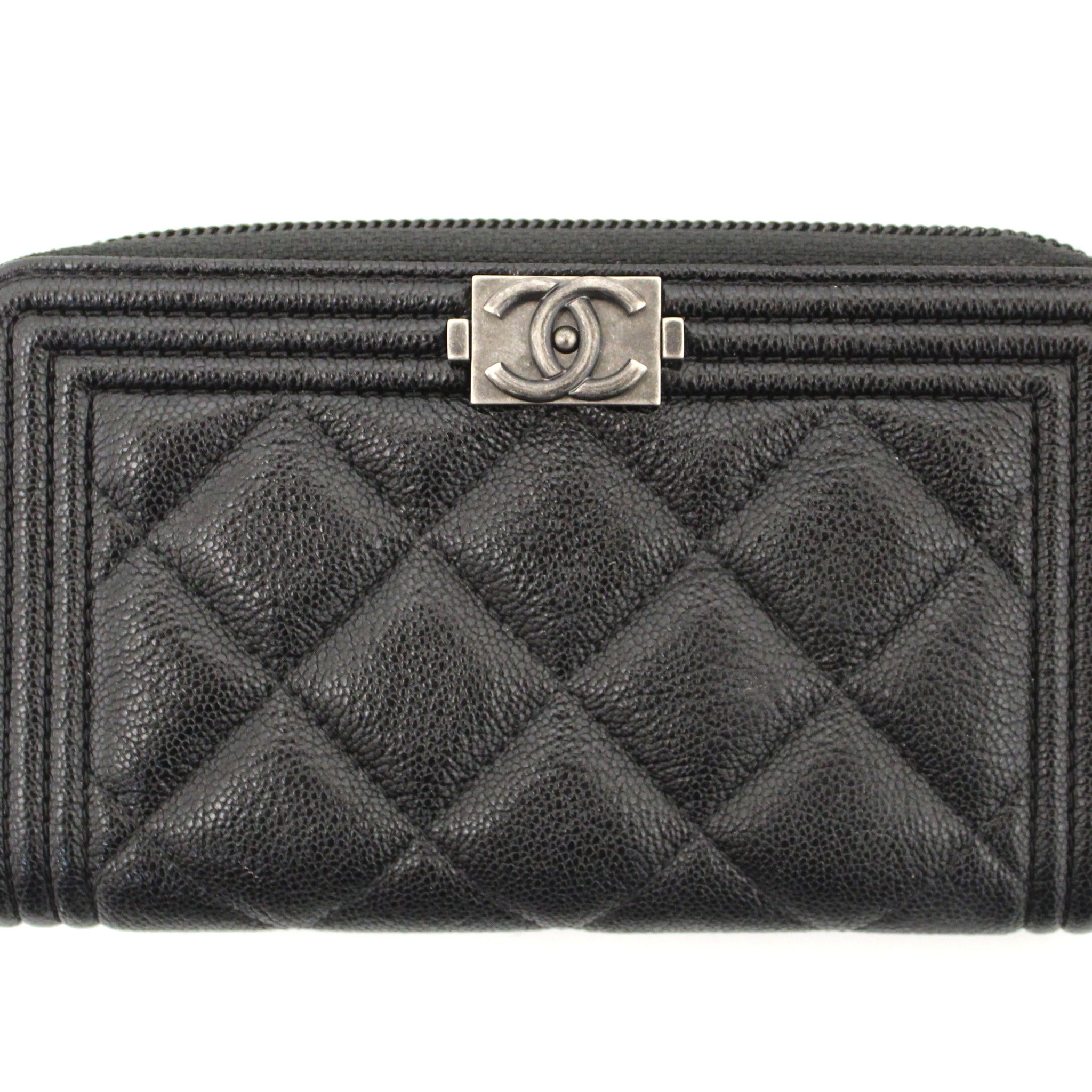 NEW Chanel Black Quilted Caviar Leather Boy Small Zip Around Wallet