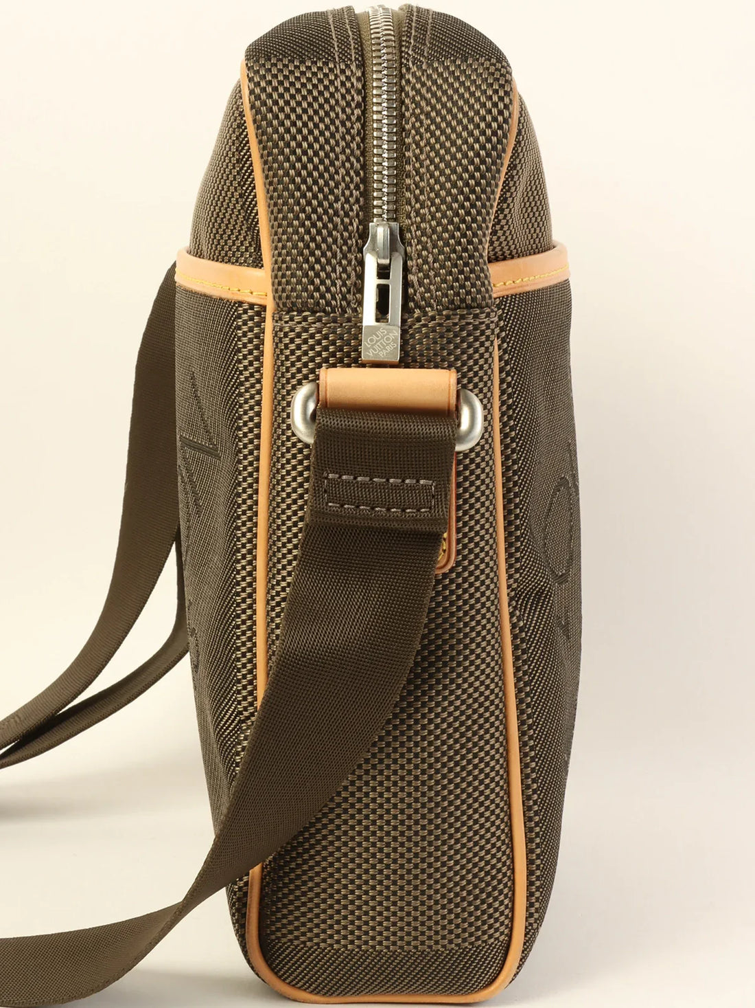 LOUIS VUITTON 2009 Made Damier Geant Citadin Nm Brown