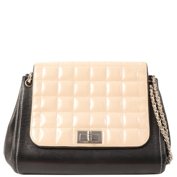 Chanel Around 2001 Made Patent Leather Comby Chocobar 2.55 Chain Bag Beige/Black