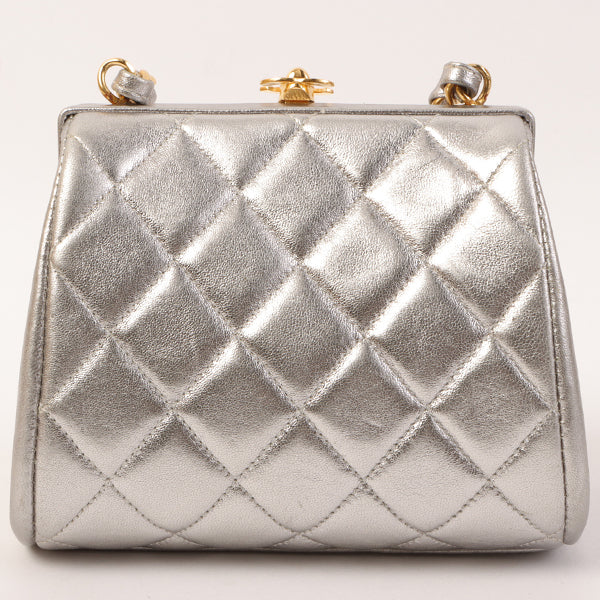 Chanel Around 1997 Made Turn-Lock Metal Clasp Chain Bag Silver