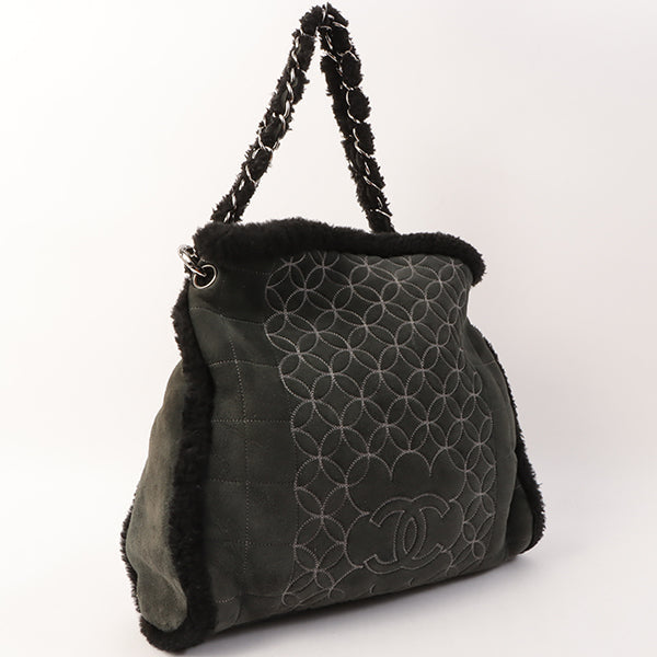 Chanel Around 2005 Made Mouton Cc Mark Stitch Shoulder Bag Black