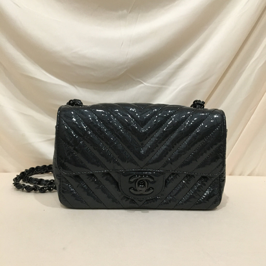 Chanel Black Chevron Patent Black Hardware Single Flap Shoulder Bag Sku# 75886