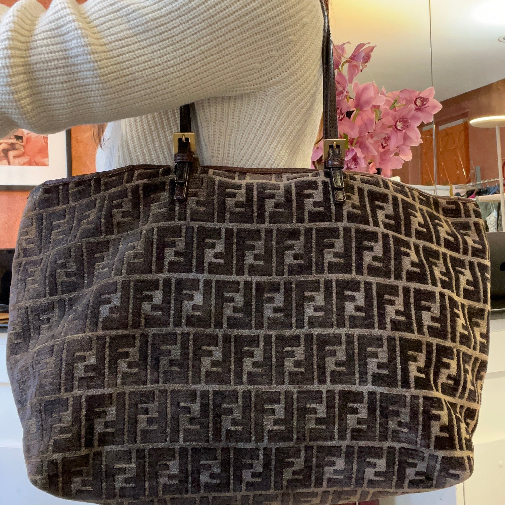 VINTAGE SHOPPER ZUCCA TOTE