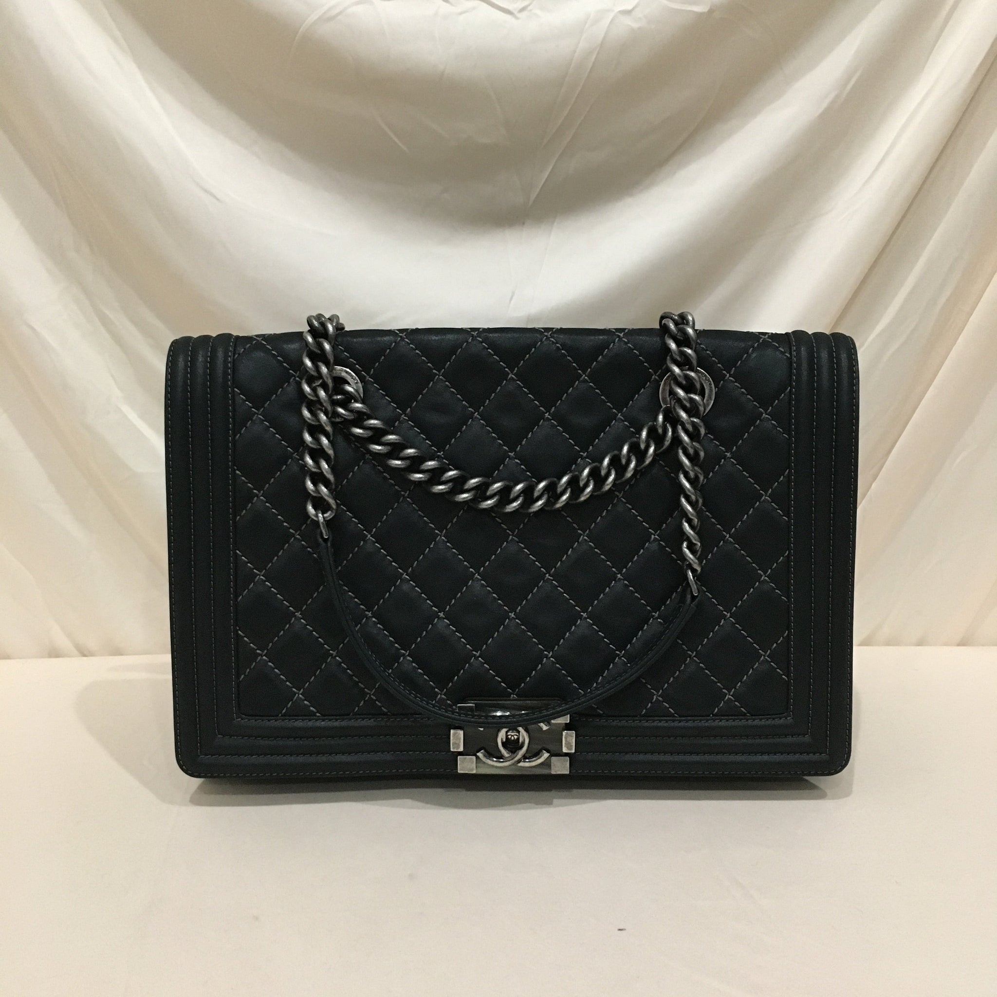 Chanel Black Leather Large Boy Shoulder Bag Sku# 76345