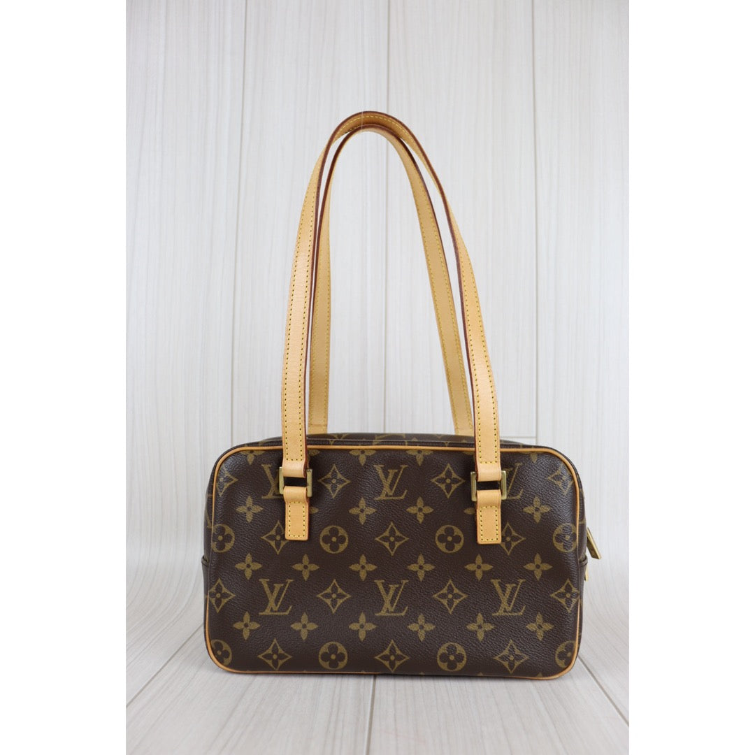 CHANEL Classic Double Flap Medium Chain Shoulder Bag Black Lamb k61