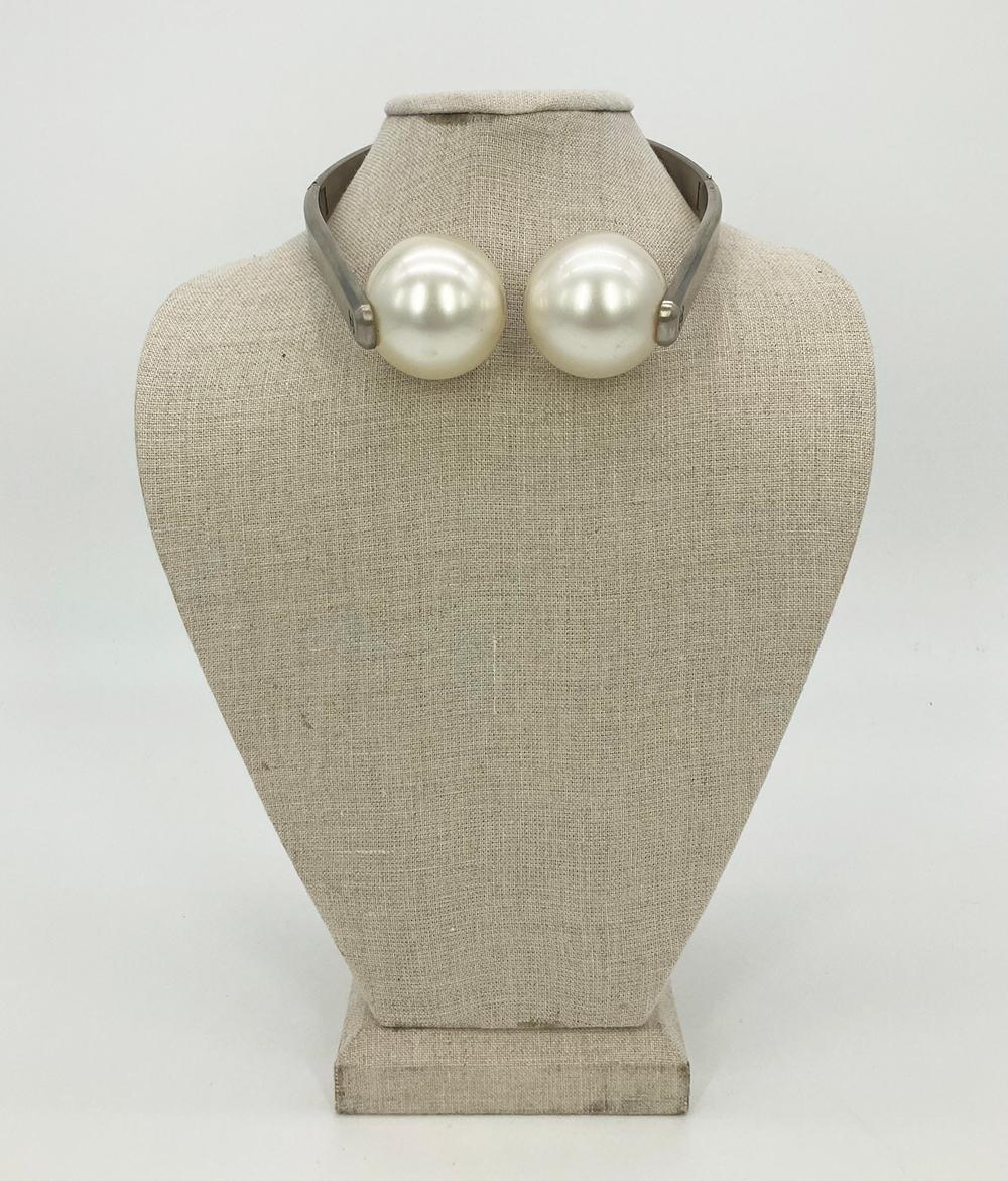 CHANEL RARE Pearl Ball Choker with Box