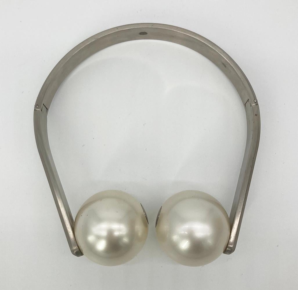 CHANEL RARE Pearl Ball Choker with Box