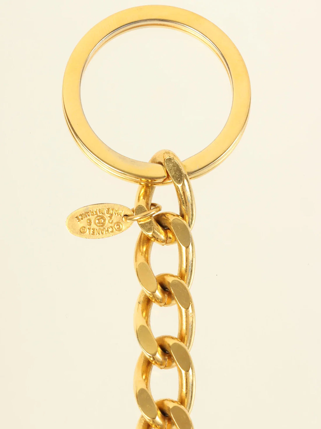 CHANEL 1991 Made Round Cc Mark Cutout Key Ring Gold