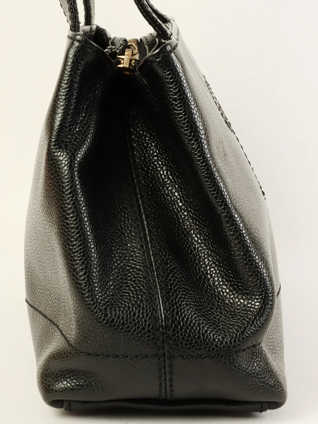 CHANEL Around 2001 Made Caviar Skin Cc Mark Stitch Shoulder Bag Black