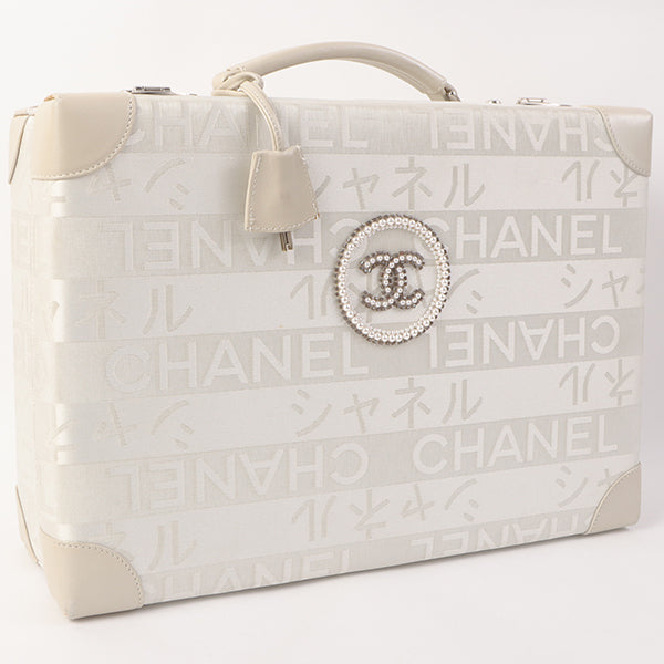 Chanel Around 2005 Made Ginza Limited Logo Pattern Pearl Cc Mark Attache Case White/Silver