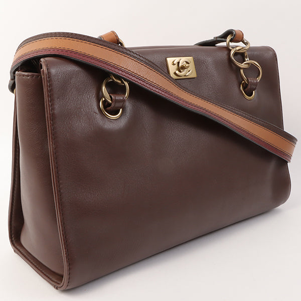 Chanel Around 2001 Made Soft Calf Skin Cc Mark Plate One Shoulder Bag Brown