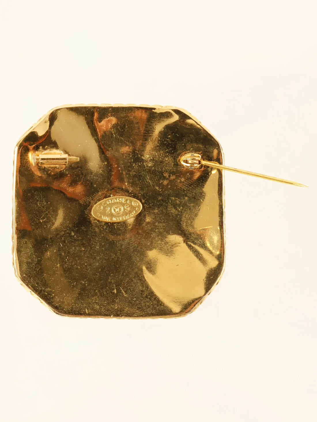 CHANEL 1990 Made Gripoix Pearl Octagon Motif Brooch Gold/Multi