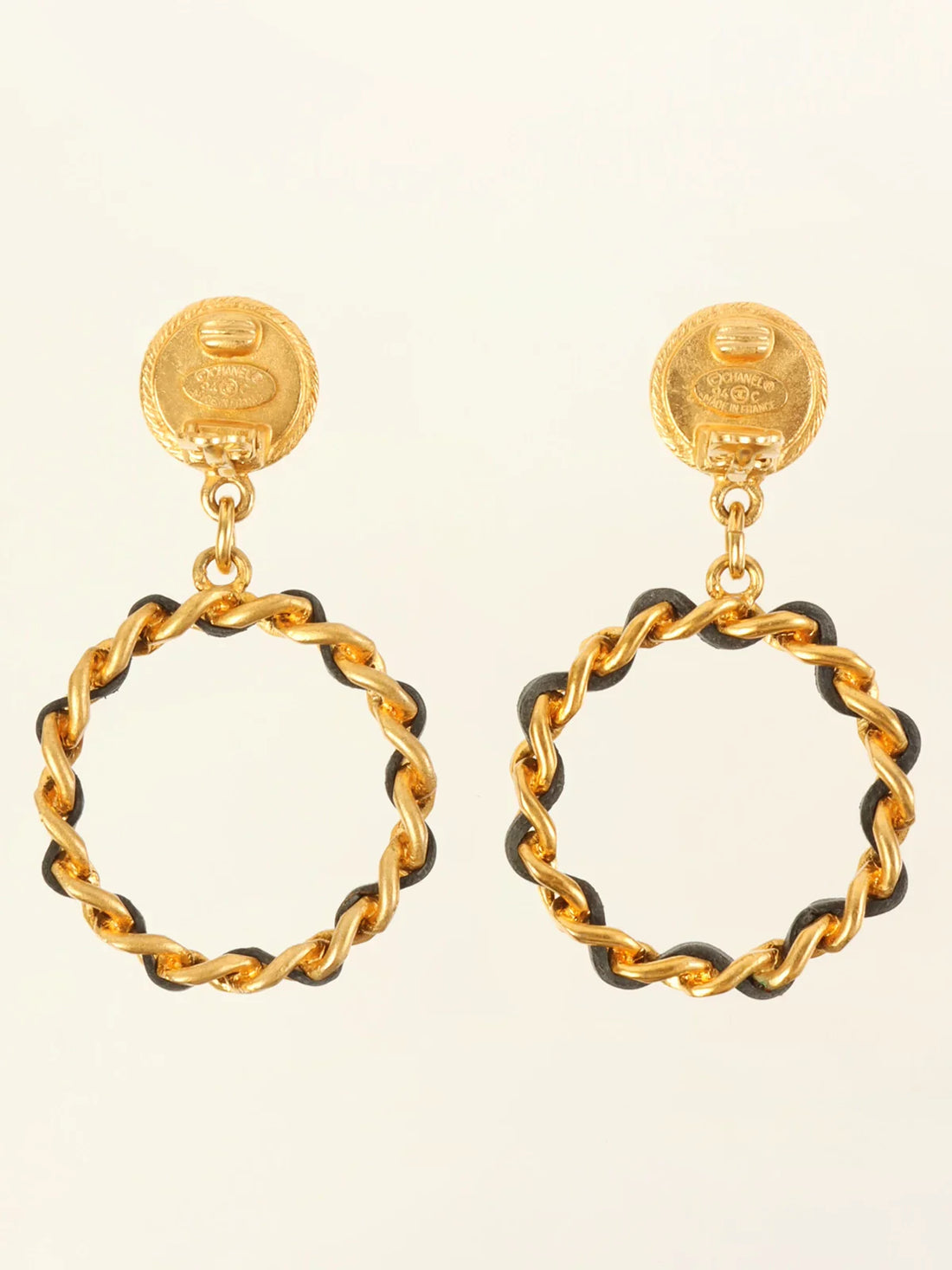 CHANEL 1994 Made Round Clover Hoop Swing Earrings Gold/Black