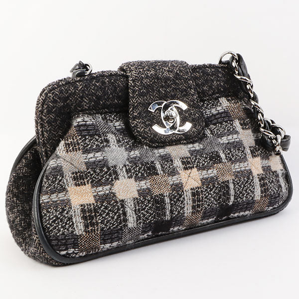 Chanel Around 2006 Made Tweed Cc Mark Plate Chain Shoulder Bag Black/Multi