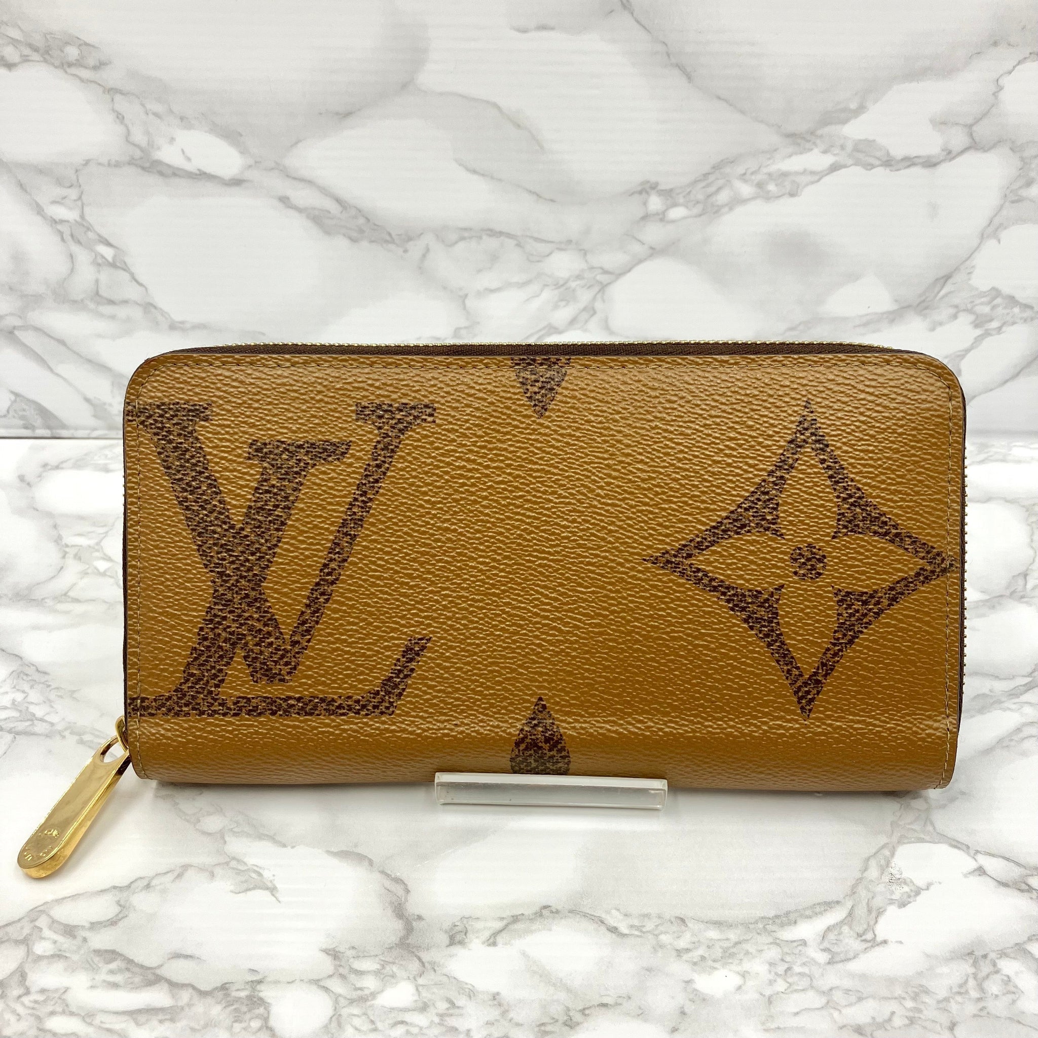 Louis Vuitton  Giant Monogram Zippy