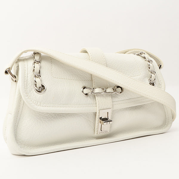Chanel Around 2003 Made Chain Design Flap 2.55 Button Shoulder Bag White