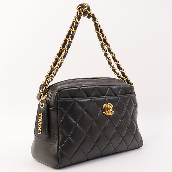 Chanel Around 1995 Made Trun-Lock Logo Charm Chain Bag Black