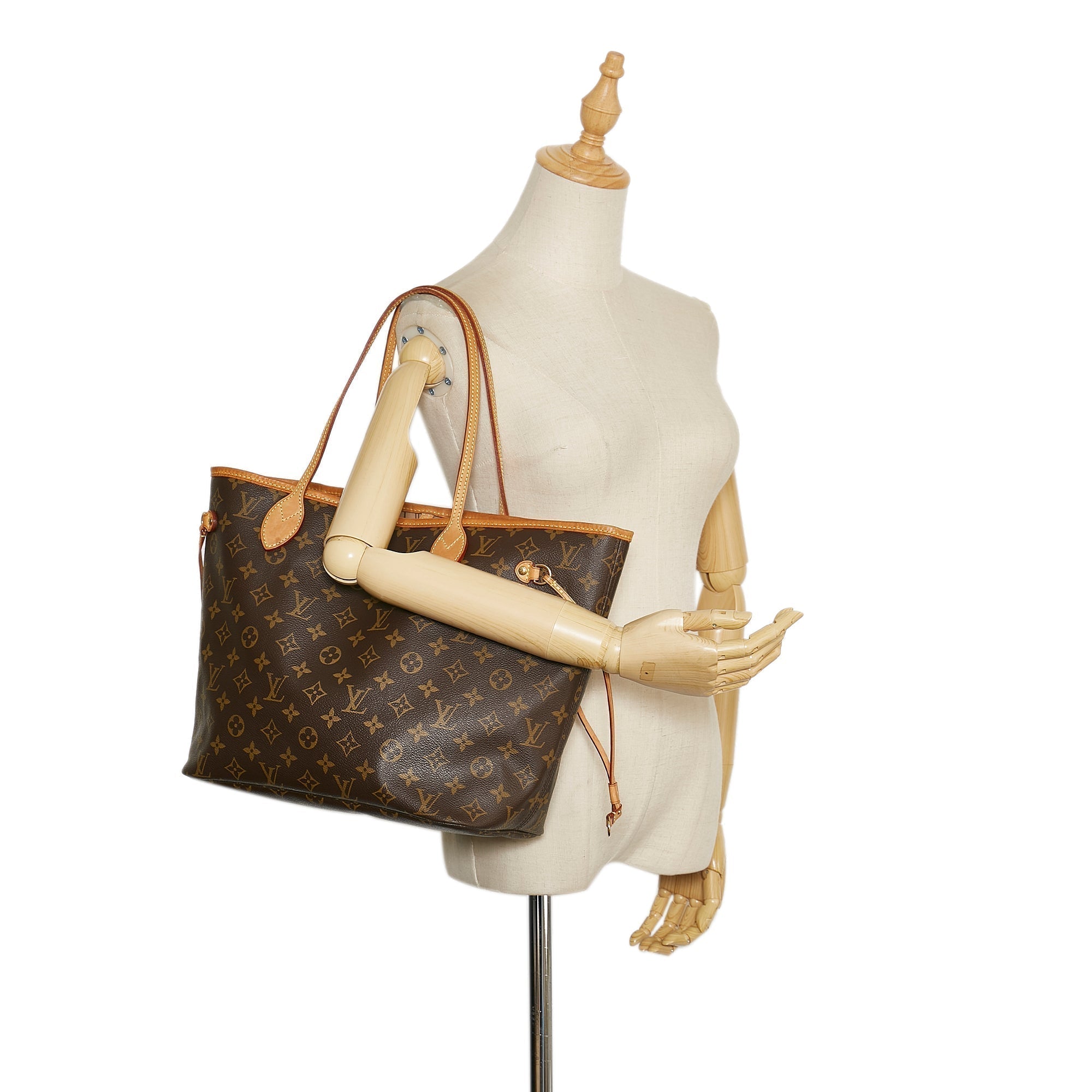 LOUIS VUITTON Monogram Neverfull GM Brown
