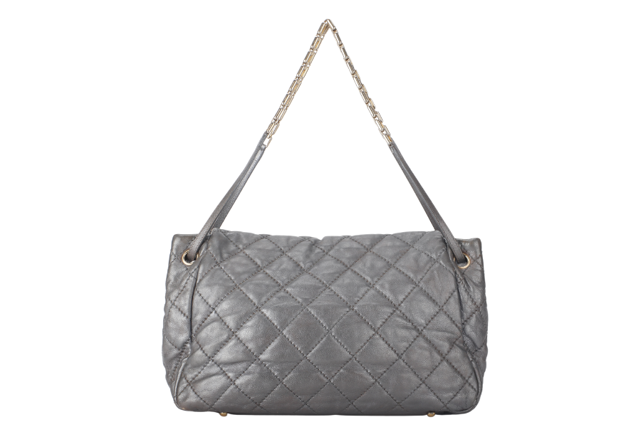 CHANEL RETRO CHAIN ACCORDIAN FLAP LARGE GREY LAMBSKIN LEATHER GOLD HARDWARE (1446xxxx) WITH DUST COVER
