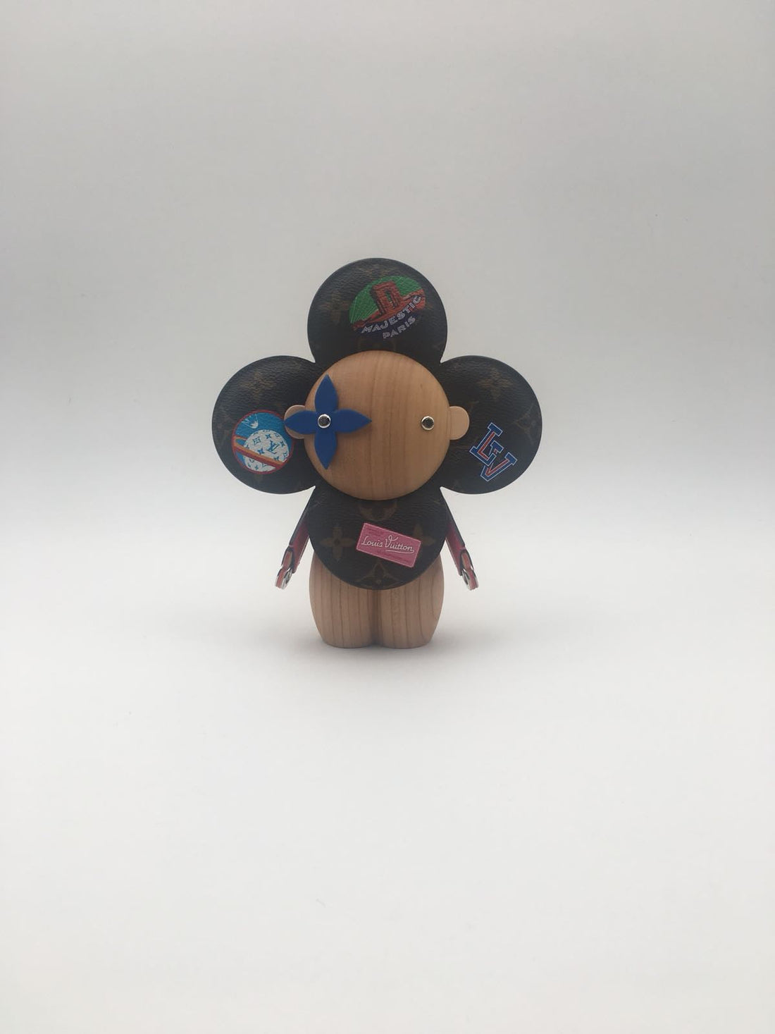 Louis Vuitton Vivienne LV World Tour GI0263