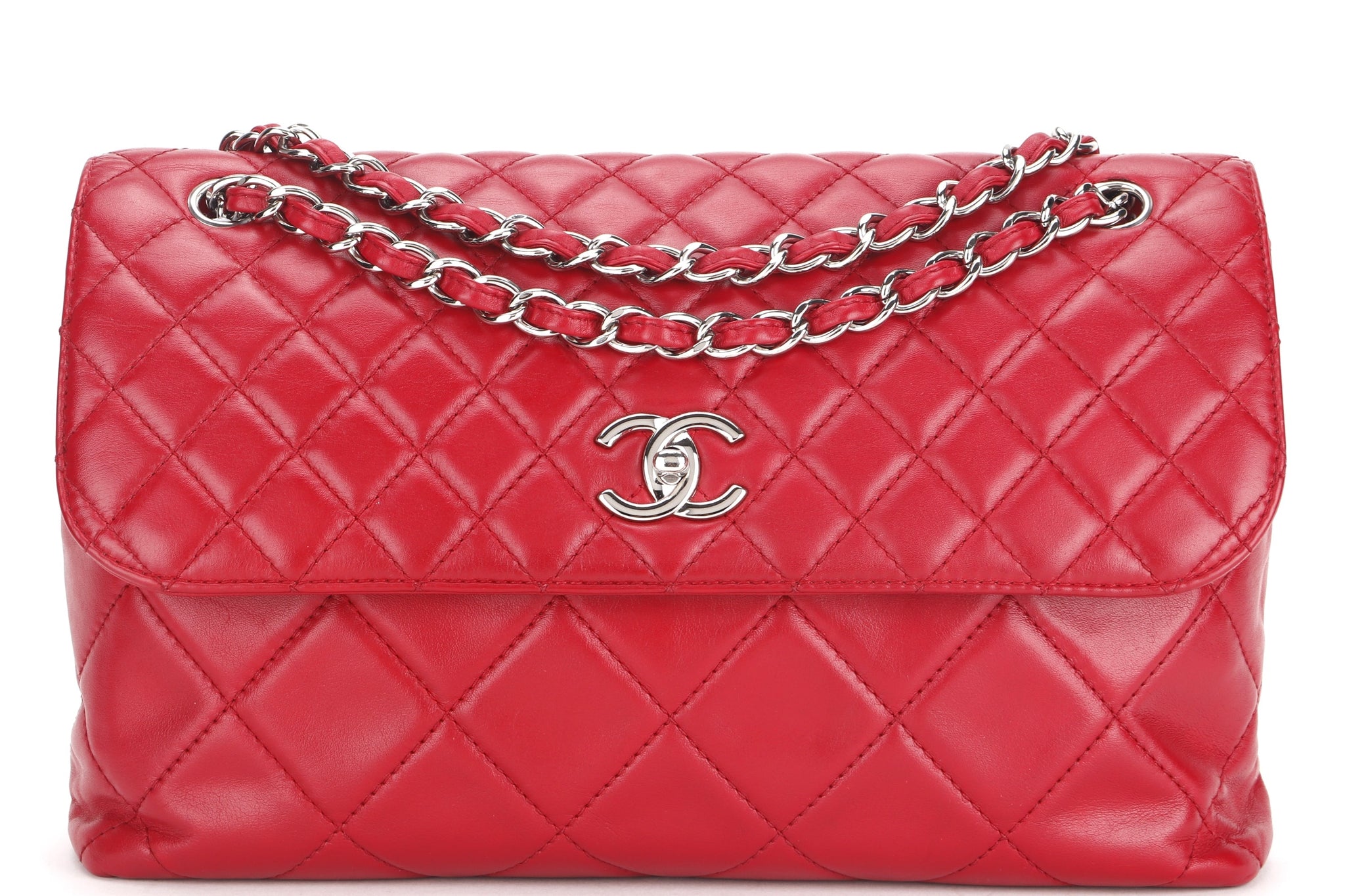 CHANEL RED QUILTED LAMBSKIN 32CM SHOULDER BAG (1466xxxx) SILVER HARDWARE, NO  & DUST COVER