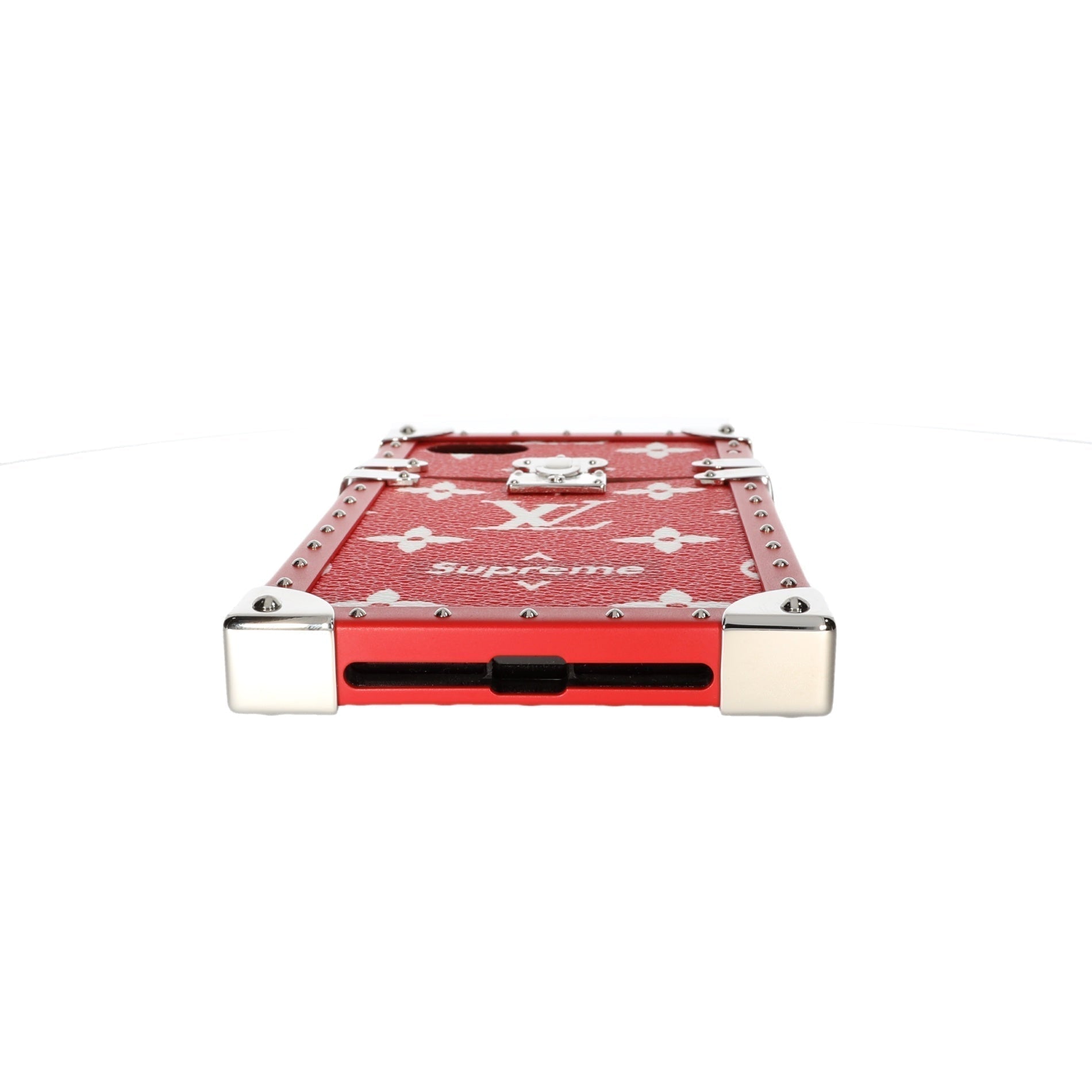 LOUIS VUITTON X SUPREME x Supreme Ivy Trunk Red Cover