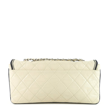 CHANEL Reissue Lambskin Shoulder Bag