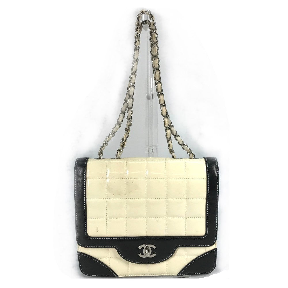 CHANEL Shoulder Bag Patent leather white COCO Mark CC Chocolate bar Women Used