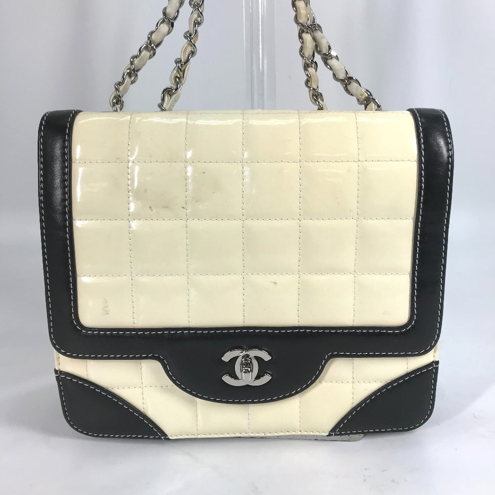 CHANEL Shoulder Bag Patent leather white COCO Mark CC Chocolate bar Women Used
