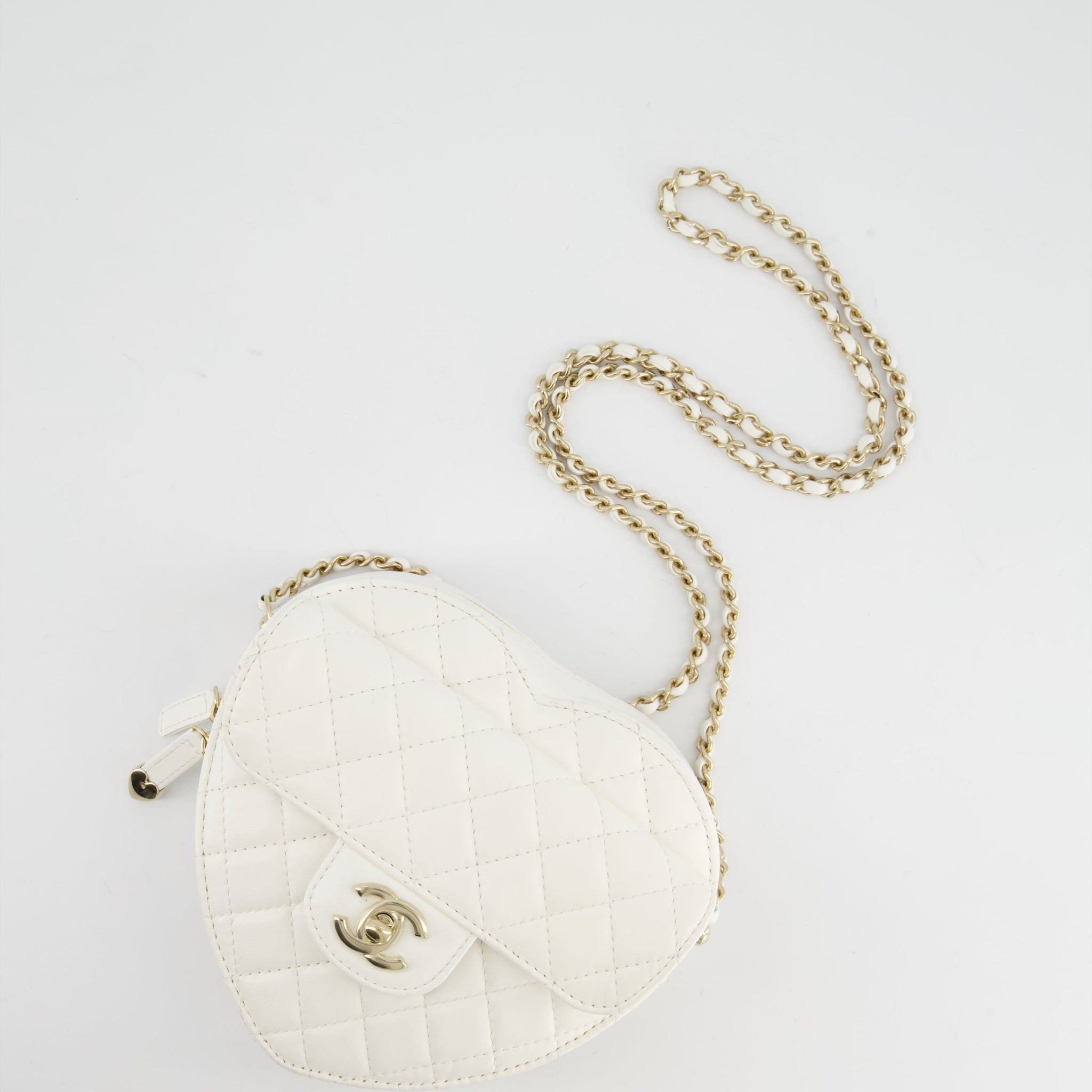 Chanel White Medium Heart Bag in Lambskin Leather with Champagne Gold Hardware