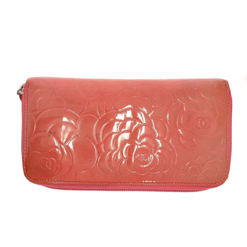 CHANEL Wallet in Pink Patent
