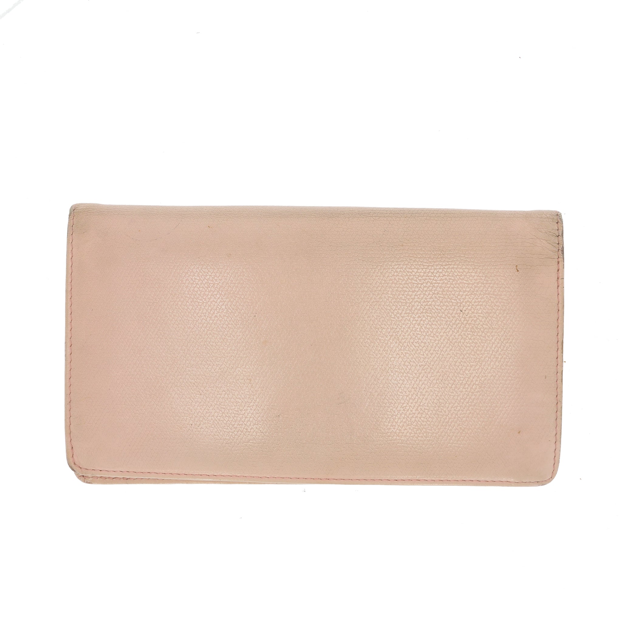 CHANEL Wallet in Pink Leather