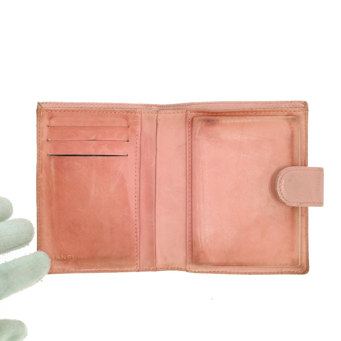 CHANEL Wallet in Pink Leather