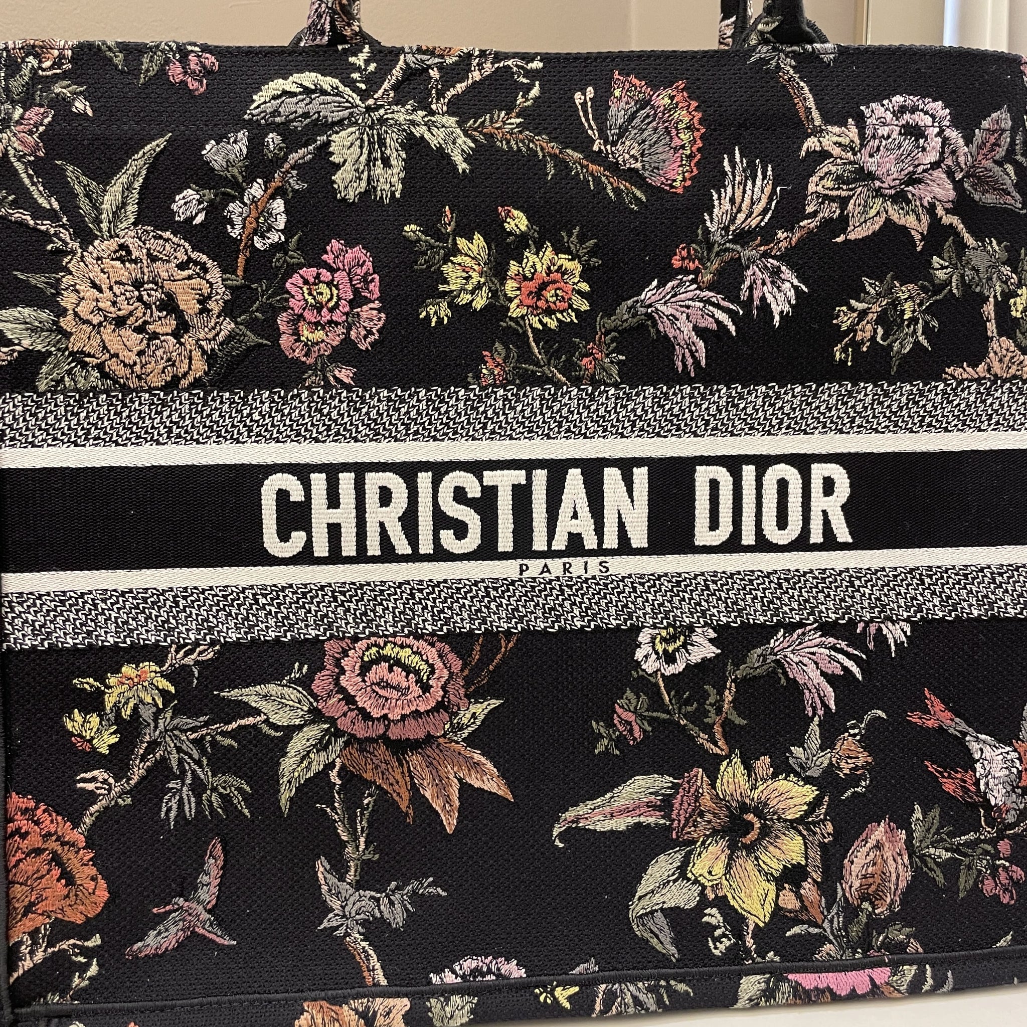 Dior Book Tote Jardin Botanique Embroidery Black Multicolor