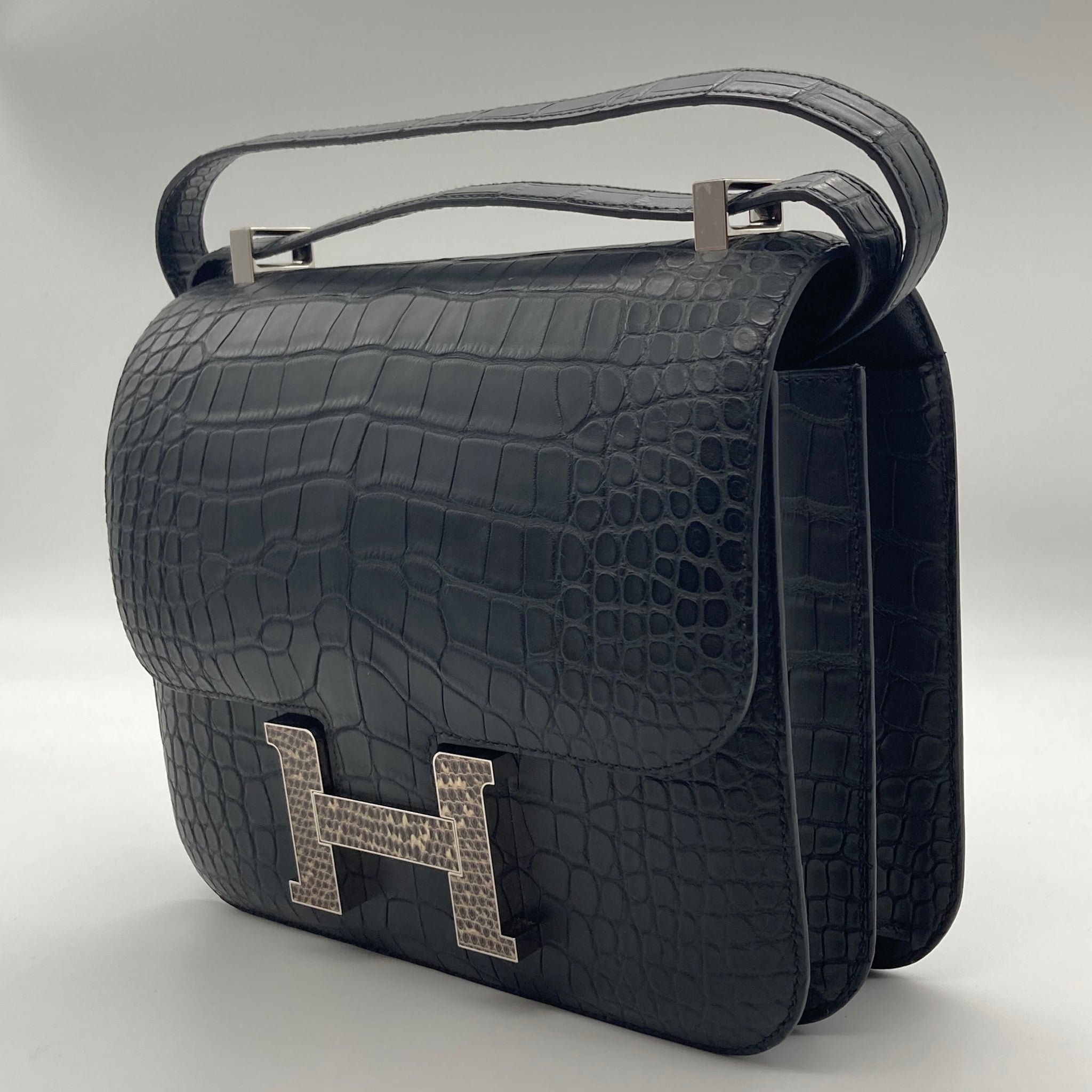 Hermes Constance 24 Matte Black Alligator Ombre Lizard Marquette Palladium Hardware