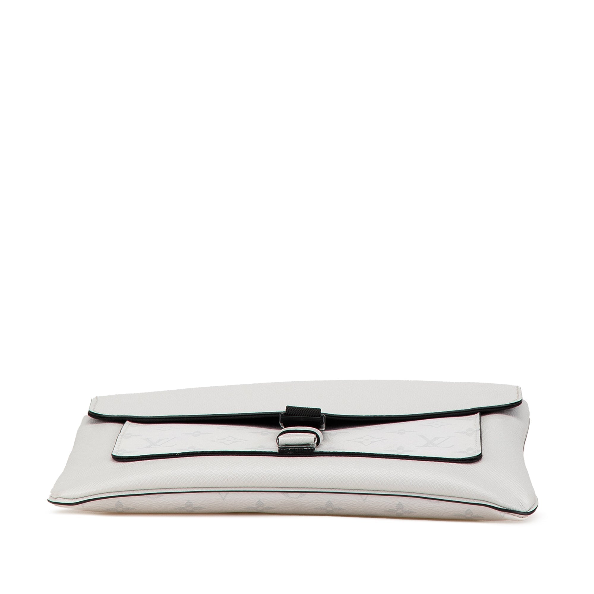 White Louis Vuitton Taigarama Outdoor Flap Messenger Crossbody Bag