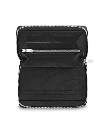 Louis Vuitton Zippy Organizer Taiga Leather