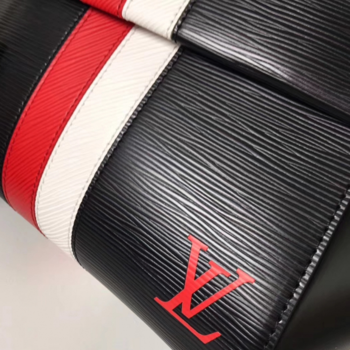 Louis Vuitton Cluny MM Epi Leather