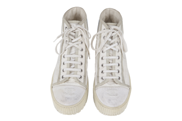 CHANEL SPORTS STREET STYLE HANDMADE LOGO SNEAKERS WHITE SIZE 41 WITH DUST COVER