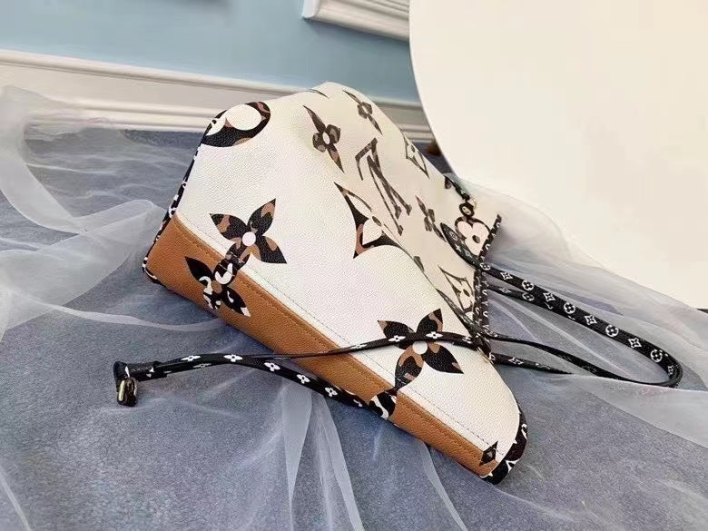 LV Neverfull MM Tote Bag Ivoire Monogram Jungle Canvas For Womtlm,  Shoulder Bags 12.2in/31cm LV M44716